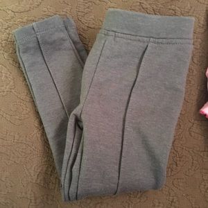 Like new 3T pull on classics